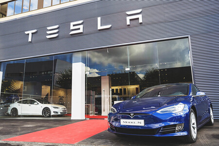 Tesla ya supera en ventas a Audi en el segmento de coches de lujo en EEUU, y tiene a Mercedes-Benz en el punto de mira