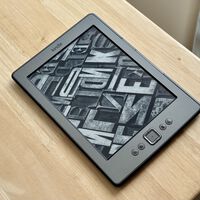 Cambiamos de móvil cada pocos años, pero no pasa lo mismo con otros dispositivos. Llevo 12 años con mi Kindle y no me planteo cambiarlo 