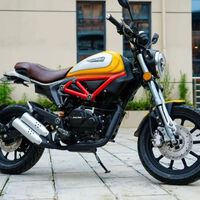 La enésima copia china es un clon de la Ducati Scrambler, pero en tamaño de bolsillo 