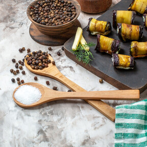 Desde el lunes 27 de abril en Lidl: un molinillo de especias eléctrico para sal y pimienta que costará menos de 6 euros 