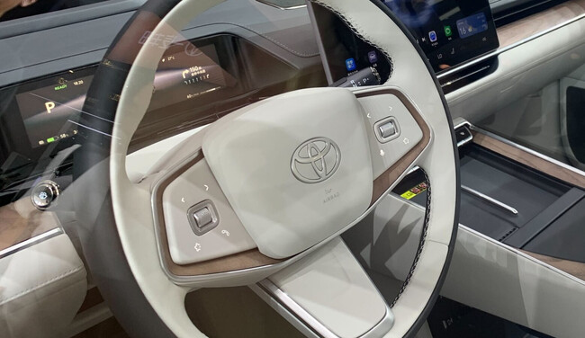 Toyota bZ7