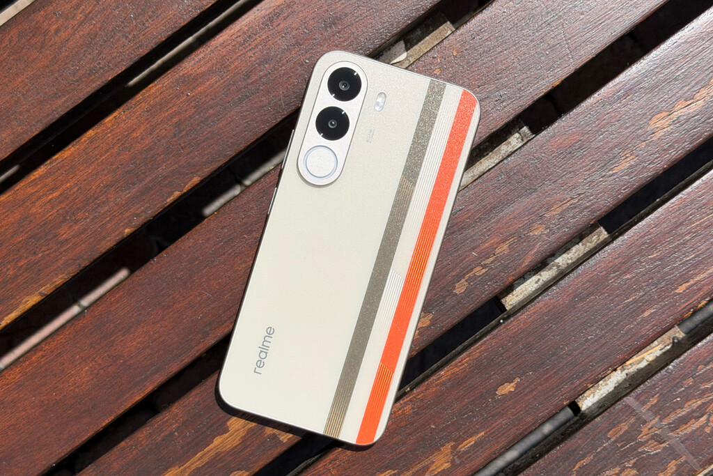 Realme P4x, análisis: todo lo que necesitas si lo que necesitas es "un móvil para lo básico"