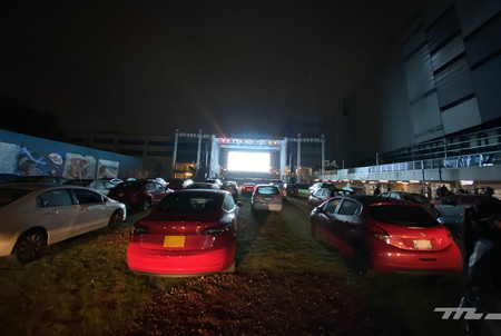 Si no quieres quedarte sin batería en un autocinema, todo esto debes tener en cuenta