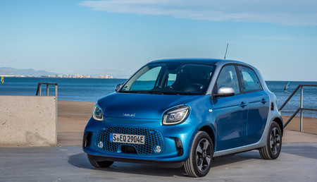 Probamos los smart EQ fortwo y smart EQ forfour 2020