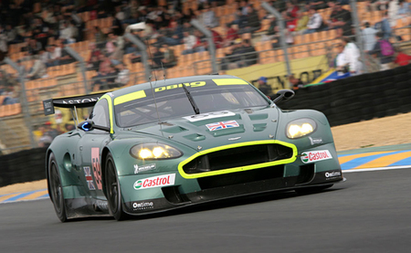 Aston Martin DBR9
