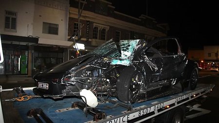 Dolorpasión™: No dejes tu Murciélago a un chaval de 22 años