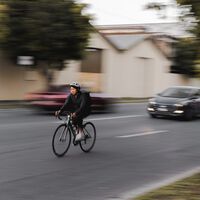 Entra en vigor la Ley Ciclista para perseguir a los conductores imprudentes que pongan en peligro a las bicis