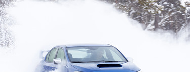 Cómo conducir con nieve o hielo de forma segura