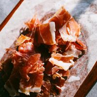 Jamón a precio de liquidación: esta paleta ibérica con denominación de origen de Teruel es lo que necesitas en tu cocina
