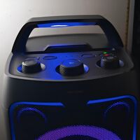 Probamos la torre de sonido portátil ST40F y esto es lo que debes saber del parlante de Samsung diseñado para ser el alma de la fiesta 