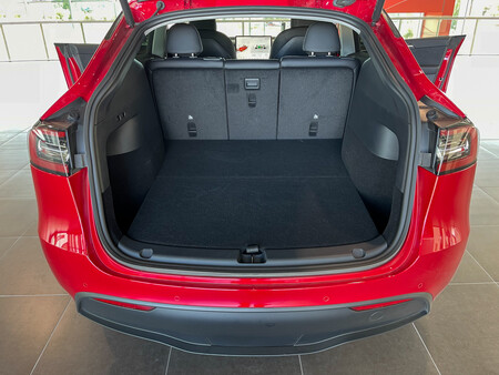 Tesla Model Y Prueba Contacto 13