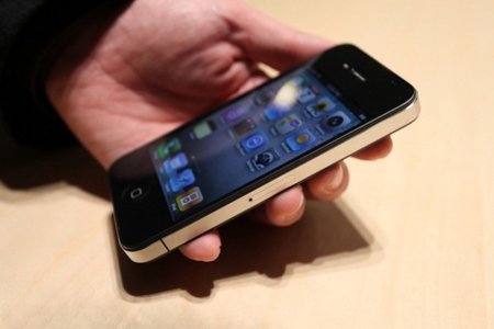 Dónde y cómo comprar el iPhone 4 en España