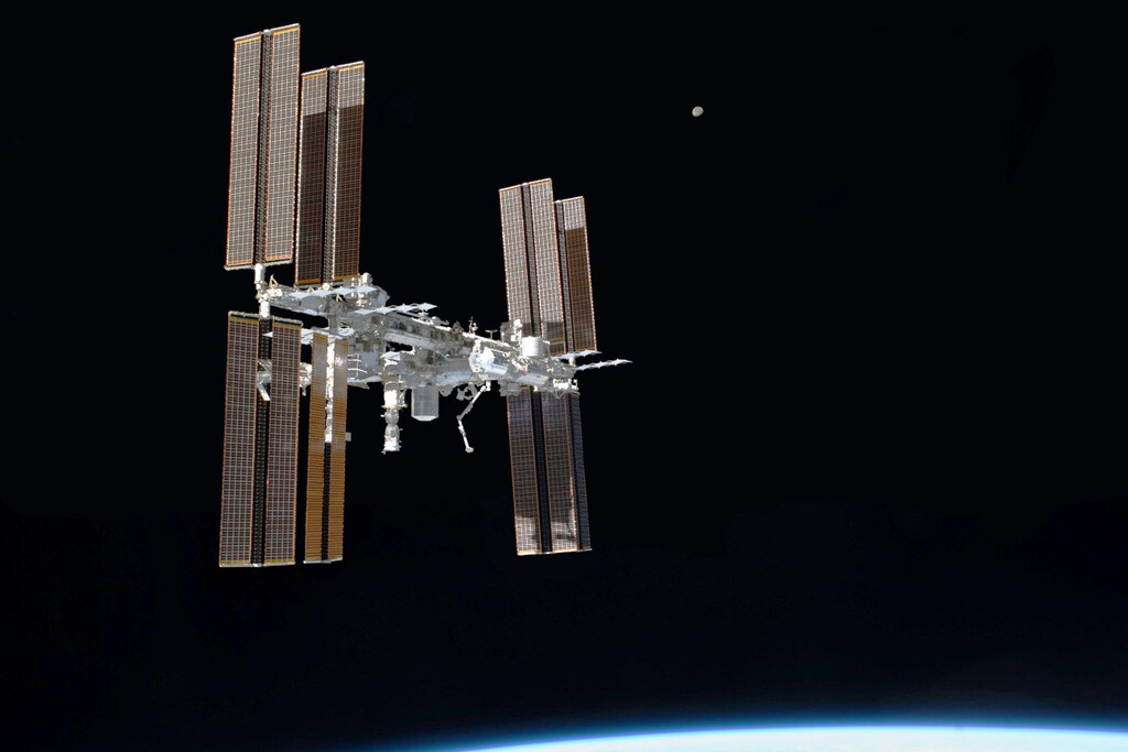 El día que un olor nauseabundo inundó la Estación Espacial Internacional tras la llegada de la nave rusa Progress MS-29 . Noticias en tiempo real