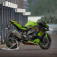Las Kawasaki ZX-4R y ZX-4RR ya tienen precio. Una tetracilíndrica de 80 CV que costarán lo mismo que la Z900