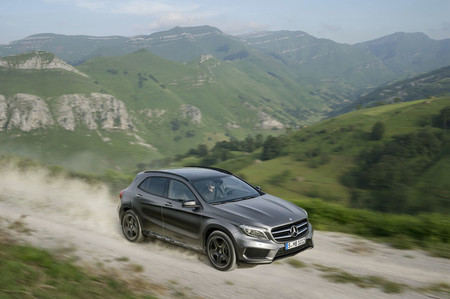 Mercedes-Benz GLA 2013