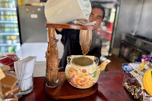 Apertura Cafe Chorreado