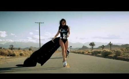 Black Eyed Peas y su nuevo videoclip 'Imma be Rocking that body'