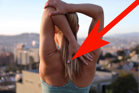 UV Sense, un wearable del tamaño de una uña que te ayudará a prevenir problemas por exposición al sol