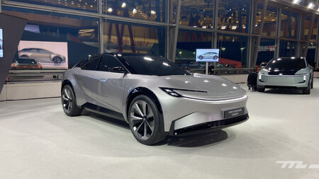 Toyota Sport Crossover Concept Mop 2