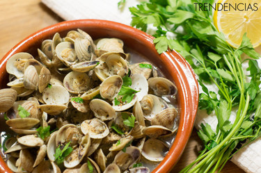 Almejas a la cerveza. Receta de aperitivo