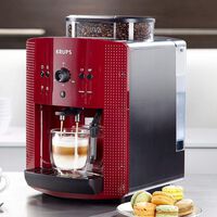 Carrefour liquida la cafetera superautomática con molinillo integrado Krups más icónica, para cafés de barista en casa
