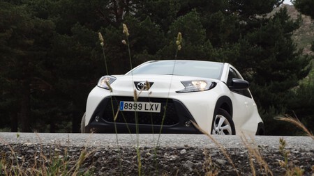 Toyota Aygo X Cross 10