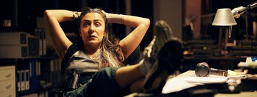 Hoy en Netflix, un thriller con Candela Peña donde la gente sonríe muy poco y que convierte la memoria en un lugar peligroso 