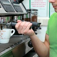 Los trabajadores de la hostelería son los asalariados que están peor preparados para su jubilación