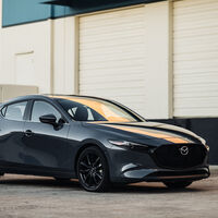 El Mazda 3 Hatchback 2023 ya tiene precio en México: ya lleva asistentes avanzados de manejo