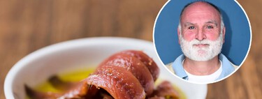 Este aperitivo con anchoas y granada de José Andrés es el bocado más fácil, sorprendente y riquísimo para Navidad 