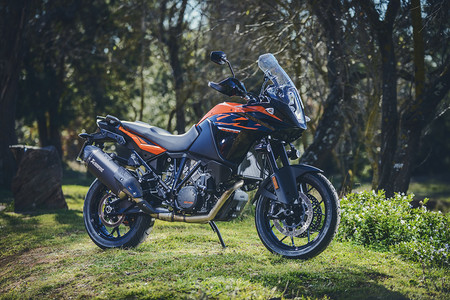 Ktm 1090 Adventure Presentacion 19