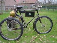 Subasta de más 100 motos clásicas de un coleccionista de Pamplona