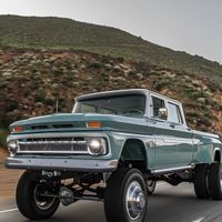 Así es el brutal Chevrolet 'Ponderosa' de Rtech: una enorme pick-up restomod con corazón Dodge