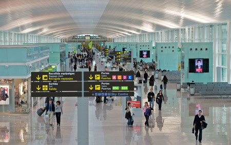España analizará redes sociales y datos de sus visitantes para encontrar yihadistas