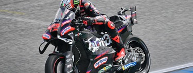 Marco Bezzecchi instaura la copa Aprilia en Tailandia, Pedro Acosta es líder del mundial y Marc Márquez desllanta 