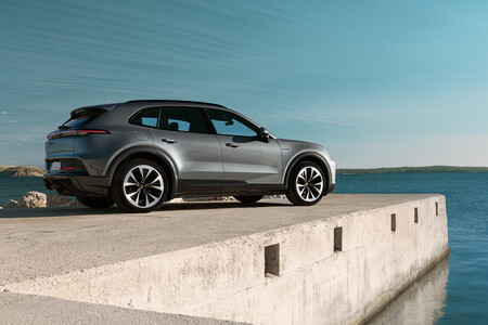 Porsche Cayenne Electric80