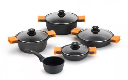 Nuevo concurso en nuestro Club: Gana una batería de cocina Efficient con BRA