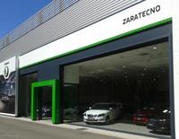 Škoda comienza a incorporar su nueva imagen a los concesionarios españoles