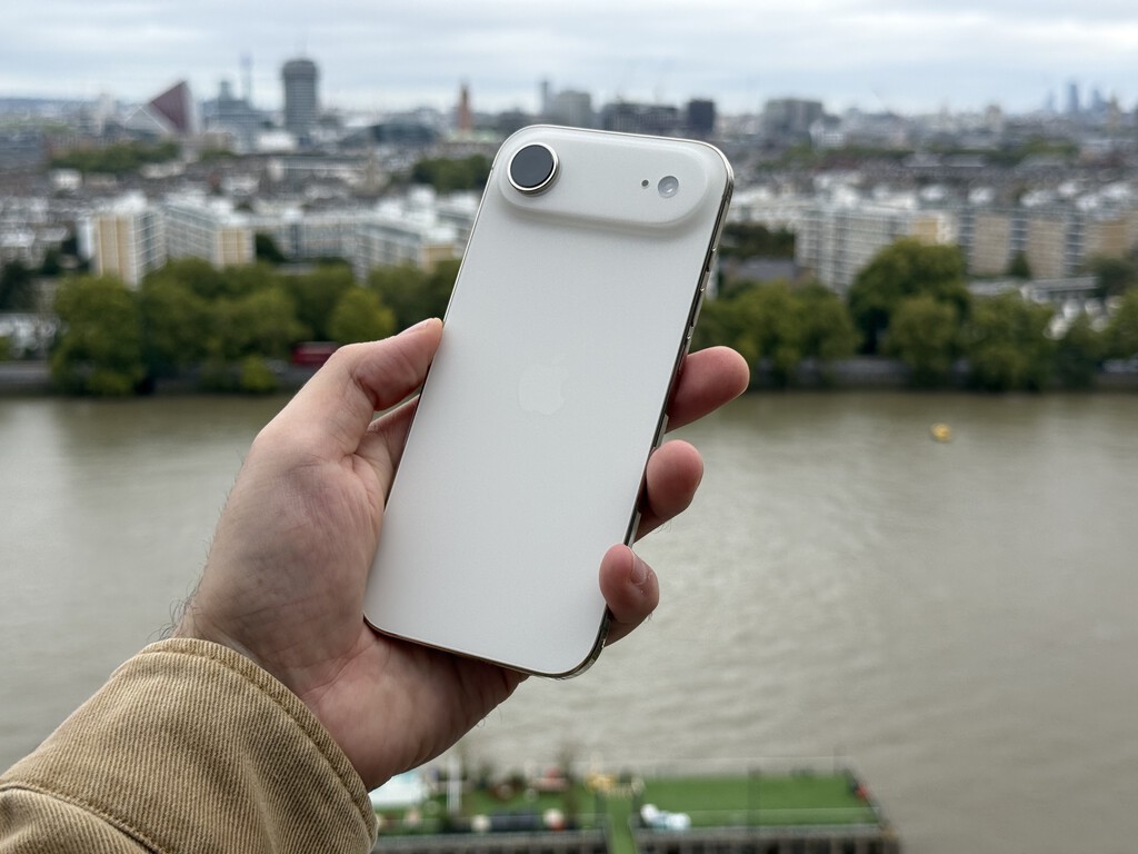 He probado el iPhone Air y lo tengo claro: no es solo el iPhone más fino de la historia. Es una declaración de intenciones