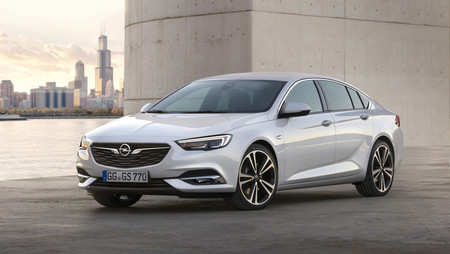 Opel Insignia Grand Sport 2017: por fin llega la esperada dieta, hasta 175 kilos menos