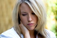 Relacionan la depresión postparto con una hormona producida por la placenta