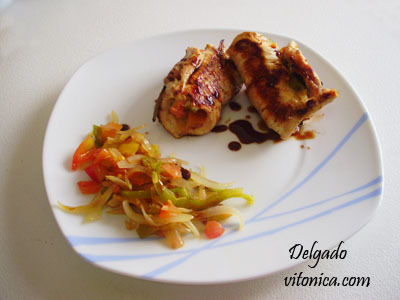 Rollitos de pavo con verduras. Receta saludable