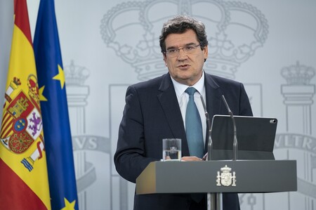 Los destopes de las bases máximas de cotización están condenados al fracaso. Escrivá rechaza la reforma para atraer a la CEOE.