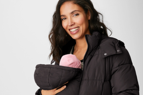 Ropa premamá en rebajas: 23 prendas para lucir durante y después del embarazo