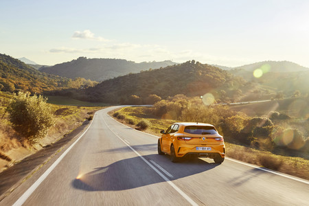 Renault Mégane R.S. 2018, prueba contacto