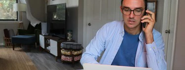 Un gran banco pilla a 1.000 empleados que teletrabajaban pero no usaban el ordenador lo suficiente. Los ha despedido a todos 