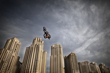Dany Torres arranca venciendo en la primera prueba del Red Bull X-Fighters 2011
