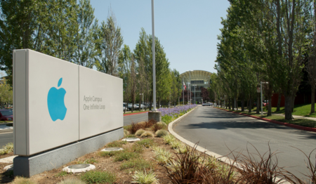 Apple quiere que sus vicepresidentes se queden hasta (como mínimo) el 2019