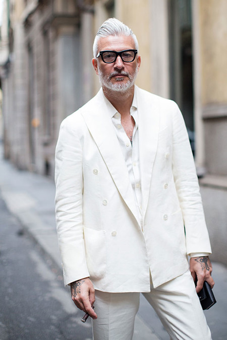 El mejor street-style de la semana: looks primaverales sin estampados florales