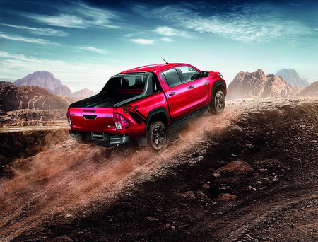 Toyota Hilux Rocco 4